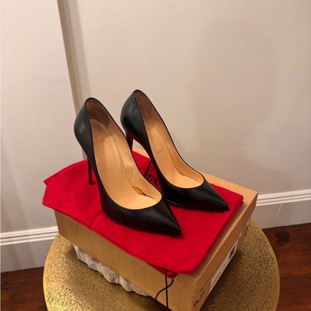Christian Louboutin  120 Black Calf Leather Pumps Size 37 w origbox & shoe bags - Picture 10 of 16